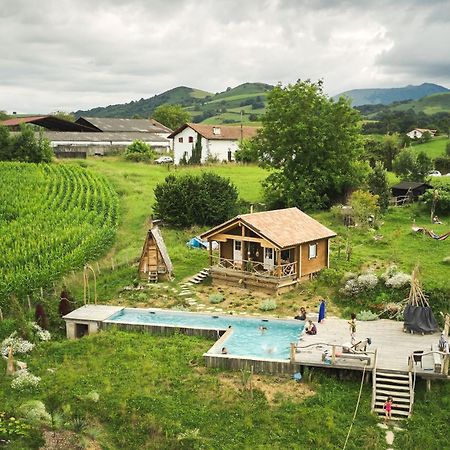Les Fous Du Village Saint-Esteben Exterior foto